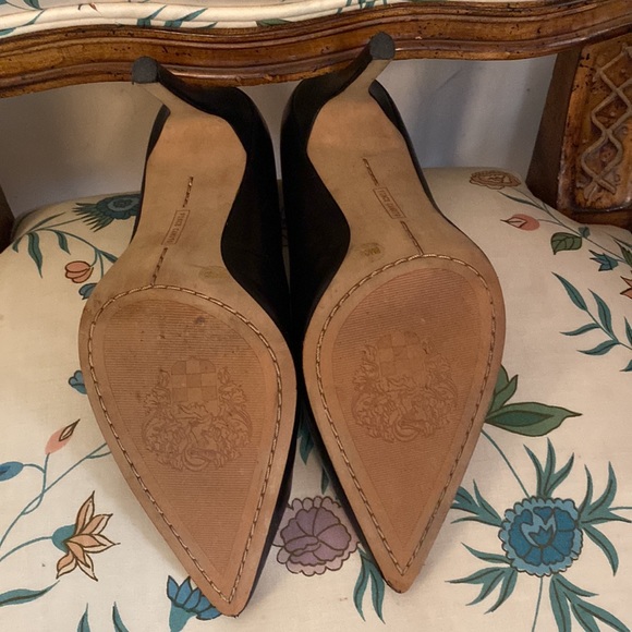 Classic Black Leather Stiletto Heels - Picture 3 of 5